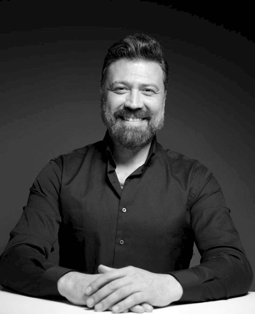 Bülent Emrah Parlak